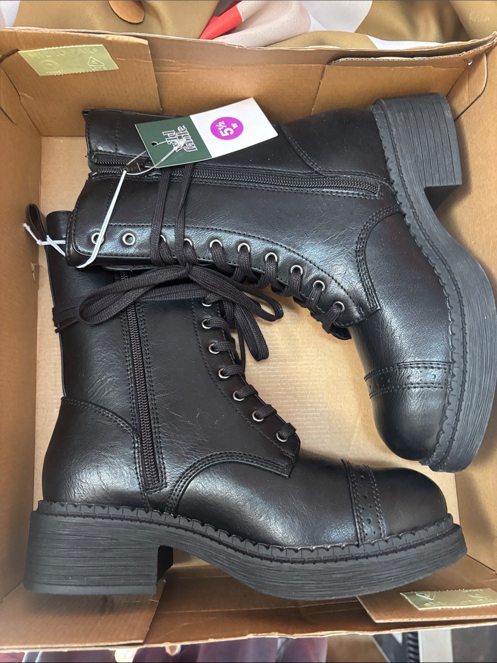 black Wild Fable Helga Lace-Up Combat Boots size 5.5 W